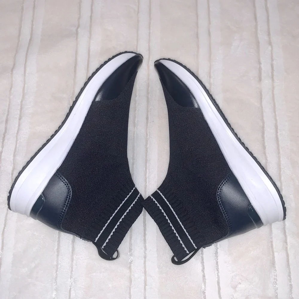 Tommy Hilfiger Athletic High-Top Sock Sneakers (Navy Blue)